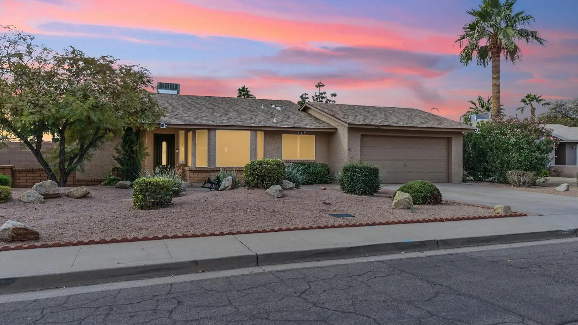 Holiday home Stunning Remodeled 2Br Retreat In Northscottsdale Villa