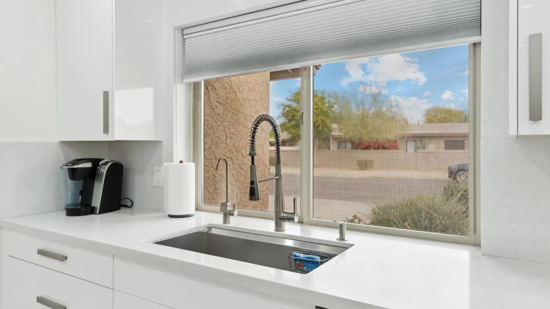 Stunning Remodeled 2Br Retreat In Northscottsdale Villa